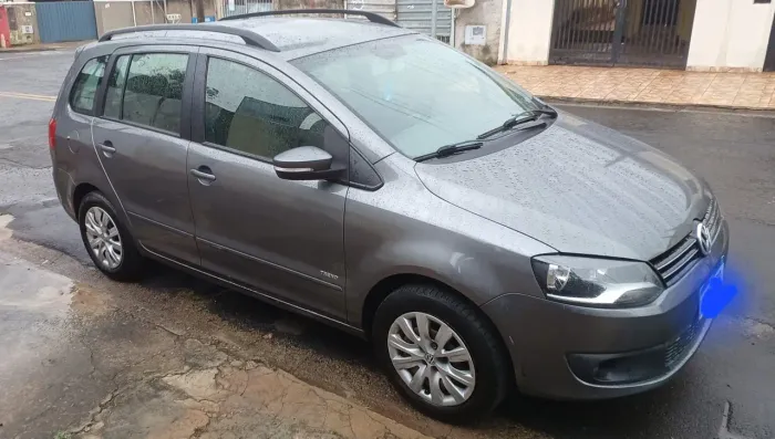 Volkswagen Spacefox 1.6/ 1.6 Trend Total Flex 8V 5P 2012