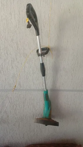 Máquina de cortar grama