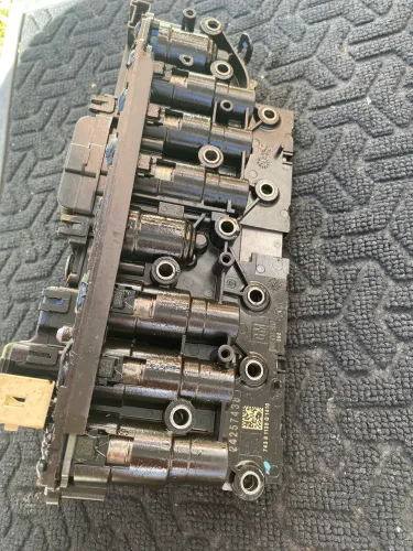 Módulo de controle de transmissão do câmbio 6L45 (BMWs série 1, série 3 e X1