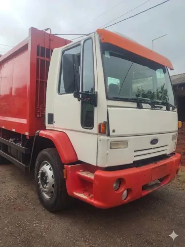 Vendo Ford cargo