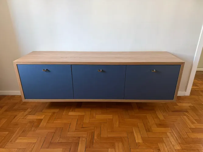 Gaveteiro Rack Moderno com 3 Gavetões Madeira e Azul