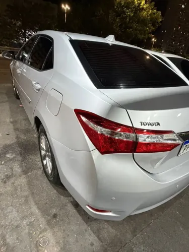 Toyota Corolla GLI 1.8 Flex 16V Aut. 2016
