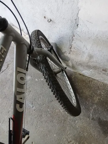 Vende uma bicicleta de macha