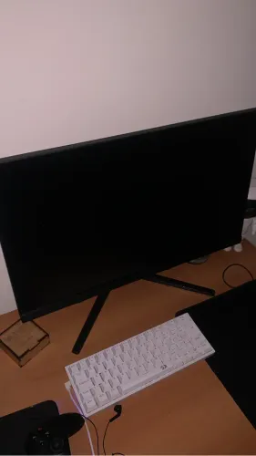 Vendo monitor gamer 