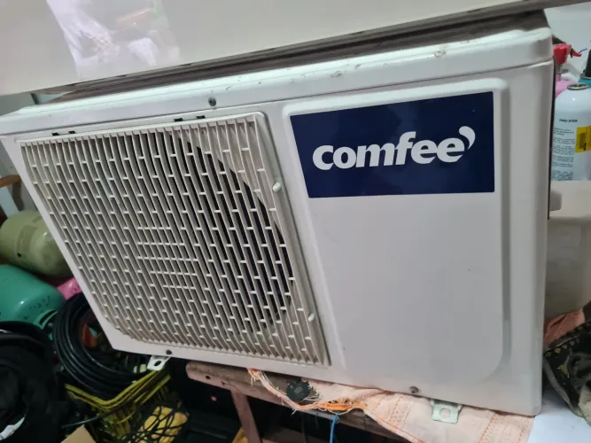 Ar condicionado semi novo econômico