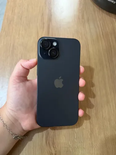 iPhone 15 | 128G | Bateria 88%