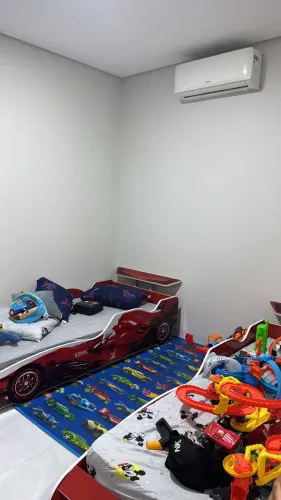 Cama carros de solteiro 