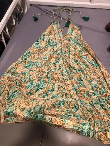 VESTIDO DE PRAIA NOVO NUNCA USADO