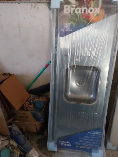 DISPNHOO PARA A VENDA PIAS INOX DA MARCA BRANOX MEDINDO 1 M 50 CM