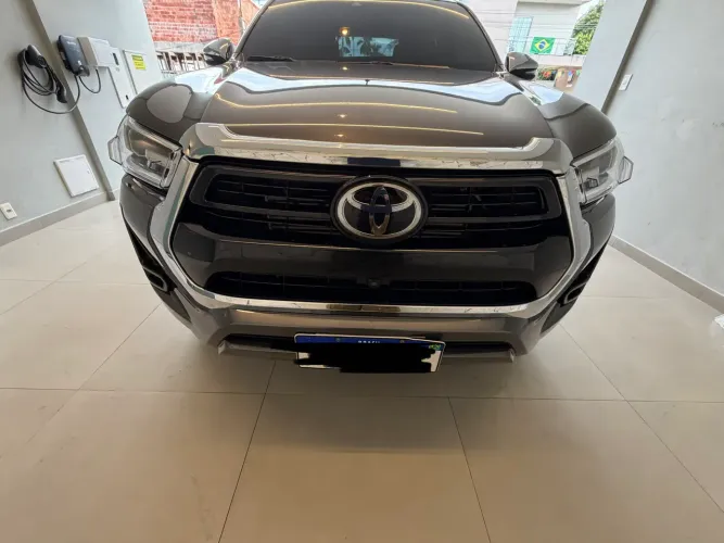 Toyota Hilux CD SRX Plus 4X4 2.8 TDI Die. Aut. 2025