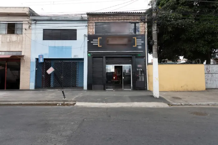 Casa comercial na Avenida Teodoro Bernardo do Nascimento, 1518 - Casa comercial 150 m²