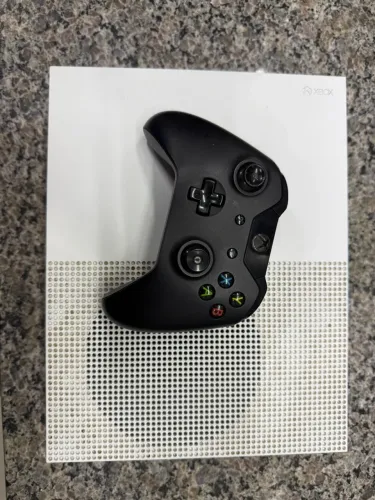Xbox one  S 1T - zerado 