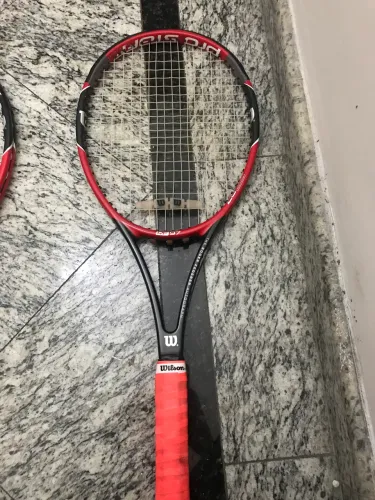 Duas raquetes Wilson RF97 Autograph Roger Federer