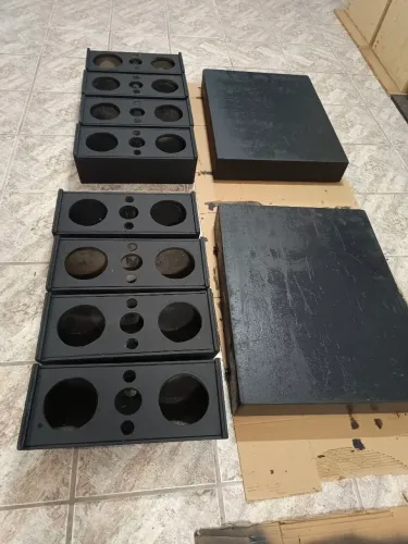 8 Caixas LINE Array novas com case de transporte