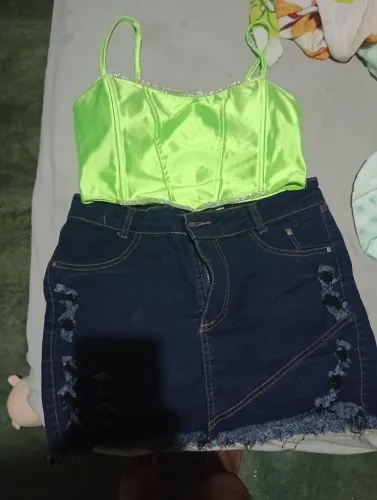 Vendo essa roupa 