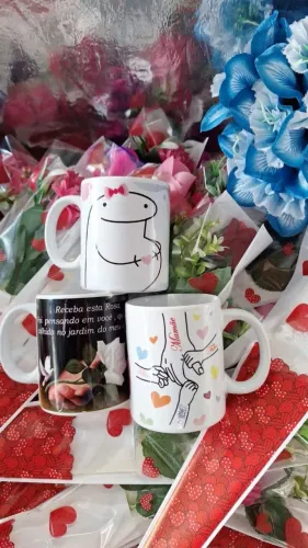 Só a caneca.30/caneca com caixa.decorativa.35. *.canecas.com.fotos.escudo.do.time.