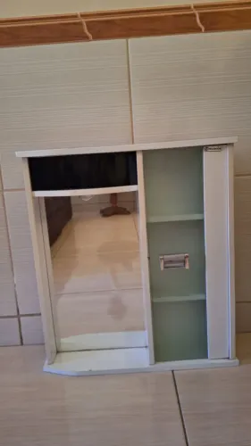 Armário suspenso banheiro