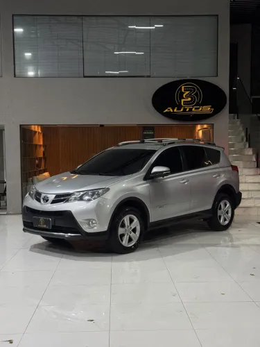 Toyota RAV4 2.0 4X4 16V Aut. 2014