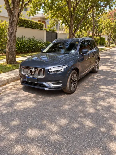 Volvo XC-90 XC 90 T-8 Híbrido Momentum 2.0 5P 2021