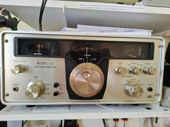 Radio Ondas Curtas Allied SX-190 Receiver 