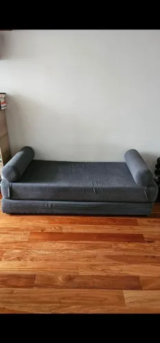 Sofá-cama cinza