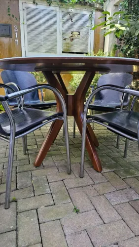 Mesa madeira maciça 4x lugares