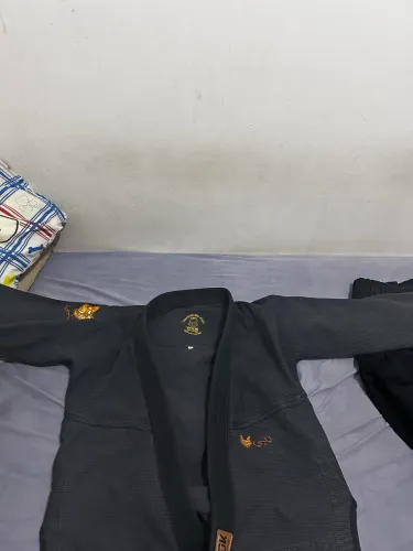 Kimono Jiu Jitsu Vouk Dubai Trançado