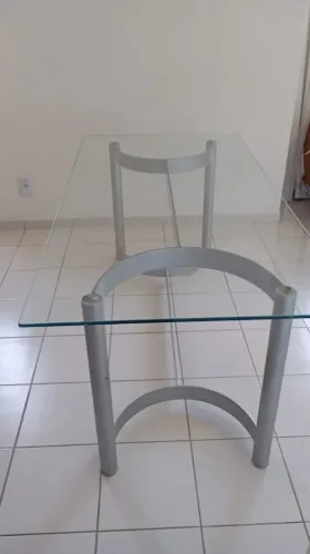 Linda Mesa aço e tampo de Vidro