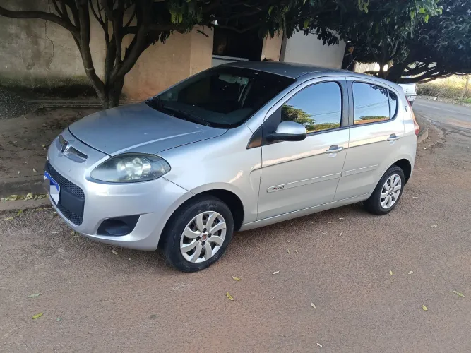 Fiat Palio Attractive 1.0 EVO Fire Flex 8V 5P 2015