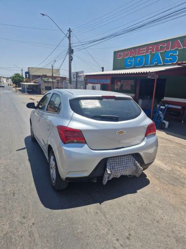 Imagem de Chevrolet Onix Hatch LT 1.0 8V Flex Mec. 4P 2019