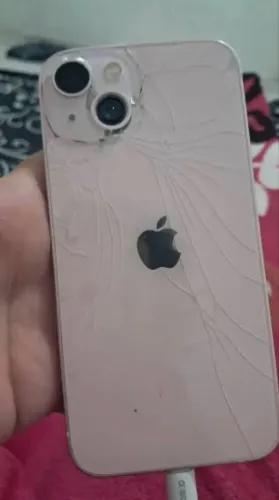 iPhone 13 rosa