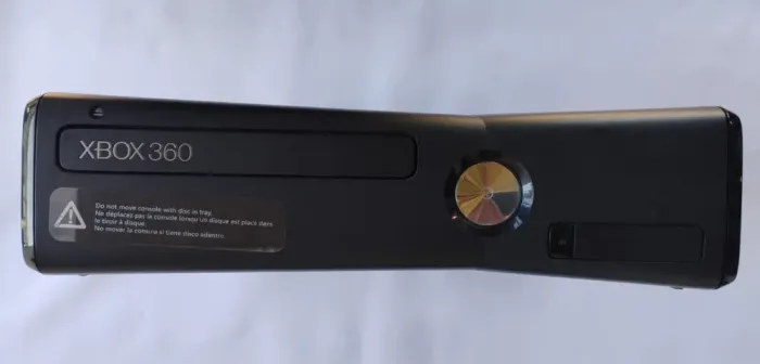 Xbox 360 slim defeito