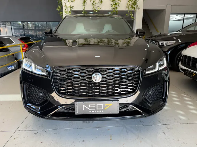 Jaguar F-Pace 2.0 R-dynamic SE 404cv (hibrido) 2024