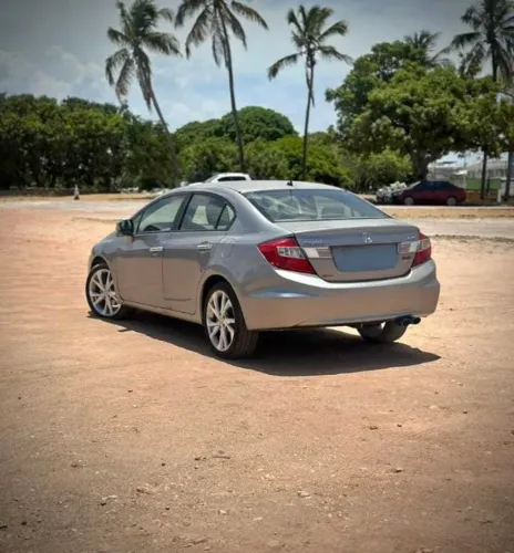 Honda Civic Sedan EXR 2.0 Flexone 16V Aut. 4P 2014