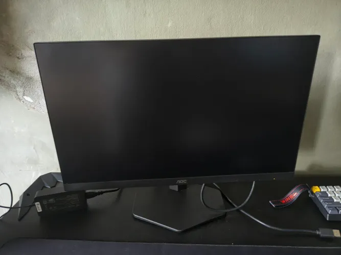 Monitor gamer AOC 24 polegadas G4