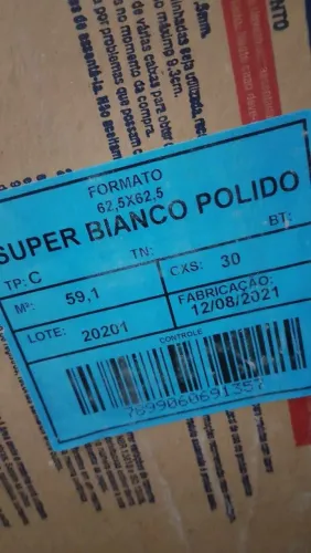 5 caixas de Porcelanato 62,5×62,5 