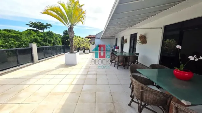 Recreio dos Bandeirantes | Cobertura 3 quartos, sendo 1 suite
