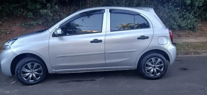 Nissan March S 1.0 12V Flex 5P 2019
