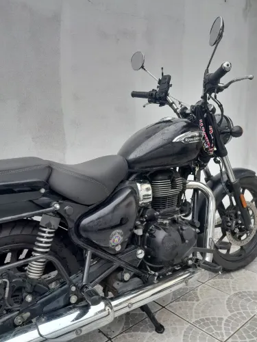 Linda e confortável. Vendo ou troco por utilitário 