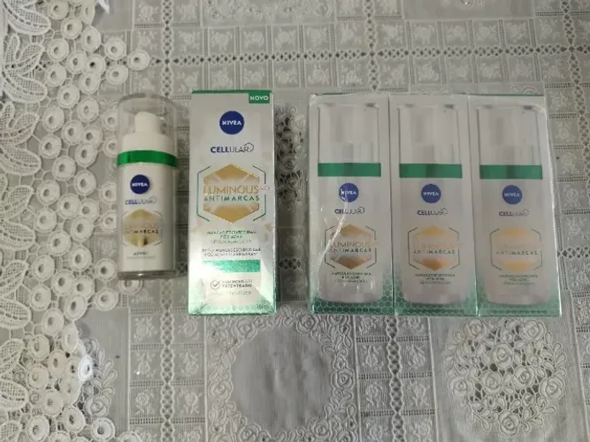 Lote com 5 Séruns Nivea Cellular Luminous630 Antimarcas