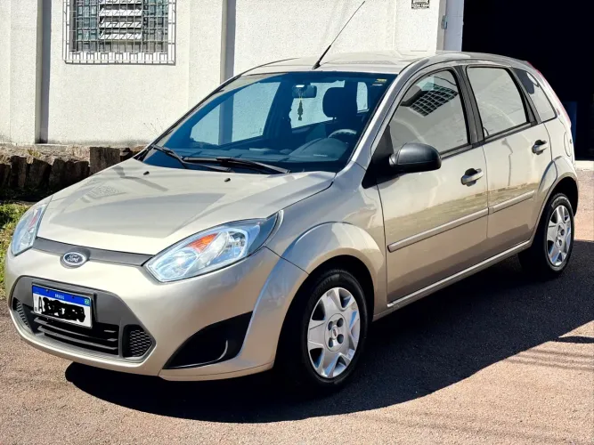 Ford Fiesta S 1.0 8V Flex 5P 2014