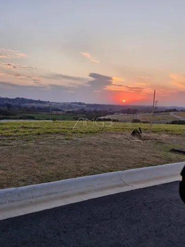 Lote á Venda com 405m2 no Reserva Serena em Campinas.