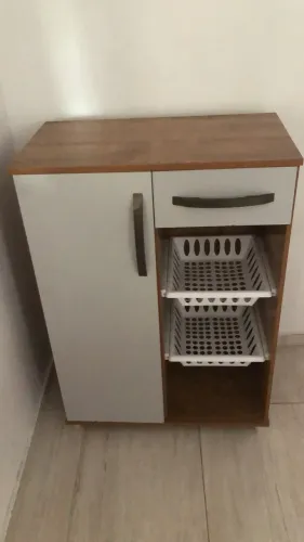 100
