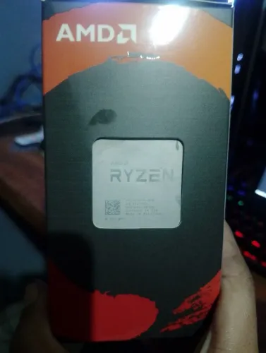 RYZEN 5 2400G