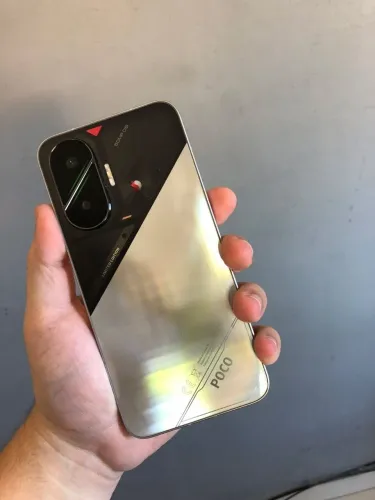 Xiaomi POCO F7 Edição Limitada 12GB Ram 512GB Armazenamento