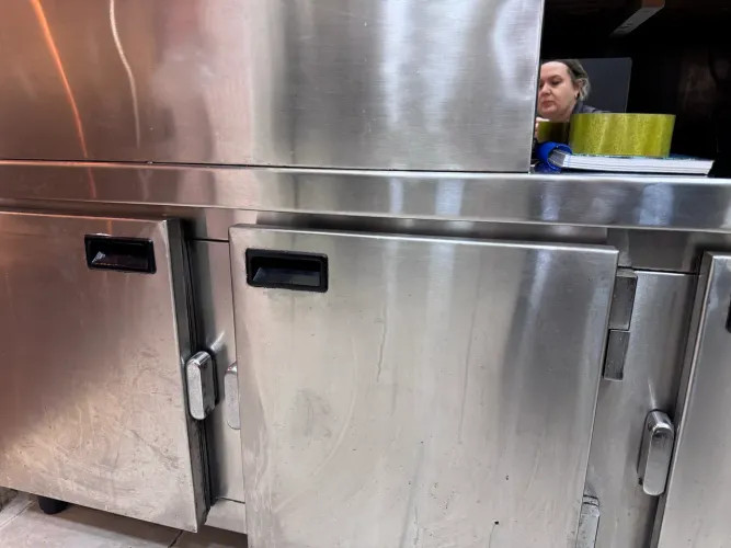 Balcão inox refrigerador 