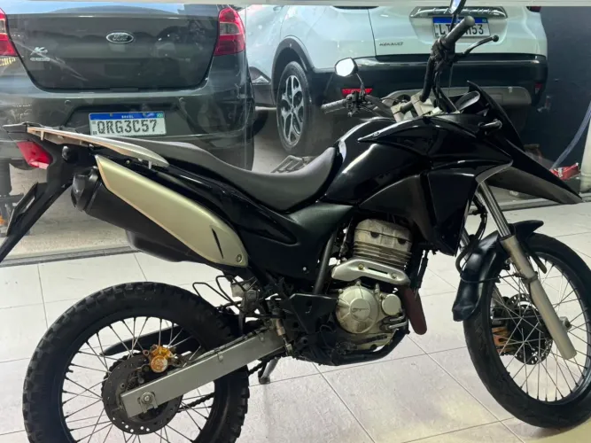 XRE 300cc ANO 2014 A BAIXO DA FIPE 