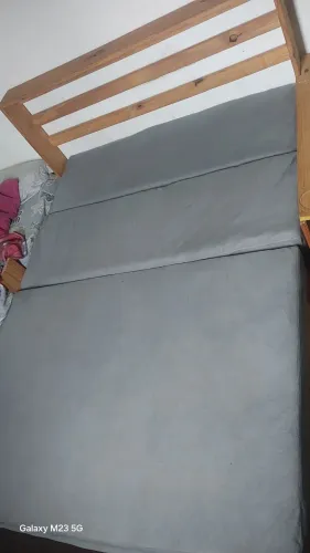 Vende-se sofá-cama
