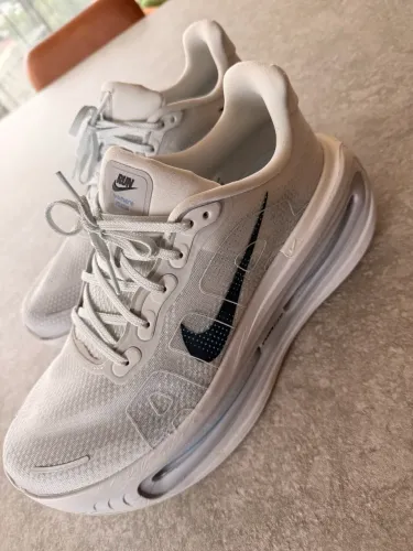 Nike Vomero Premium (Original)
