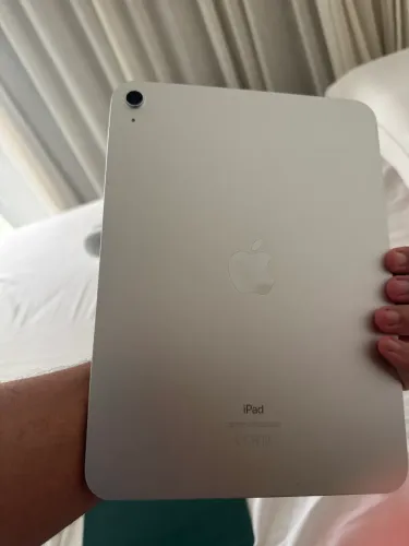 iPad 10 64gb